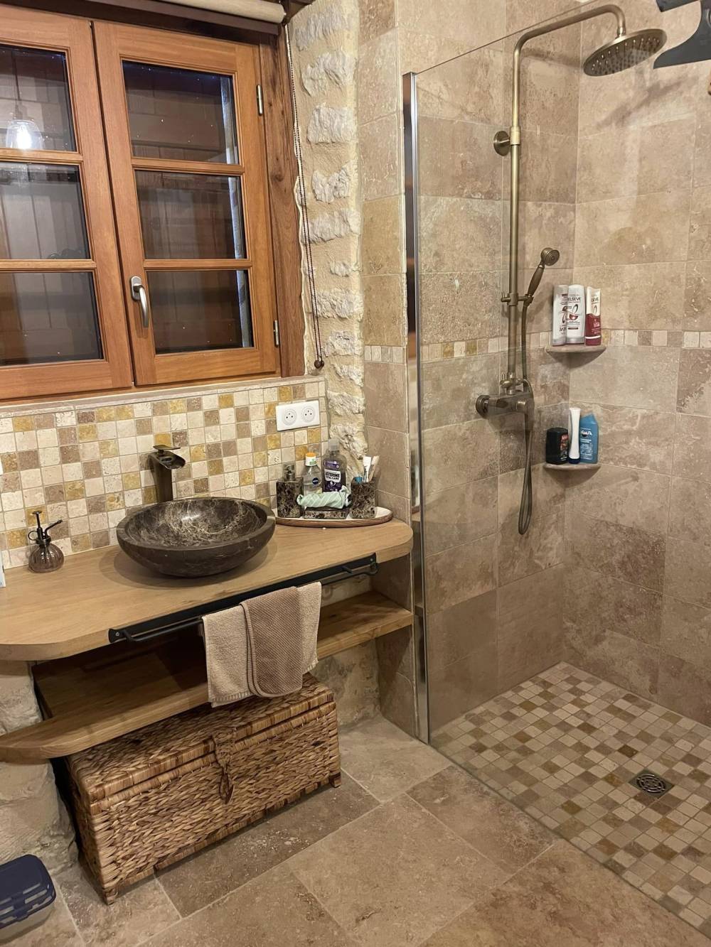 douche italienne en pierre de turquie (1)